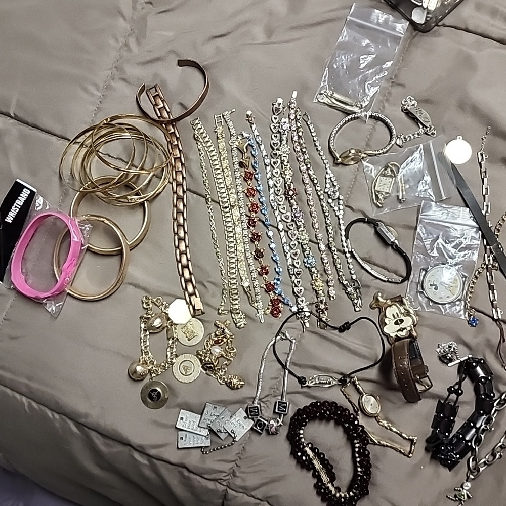 Lot of Jewelry